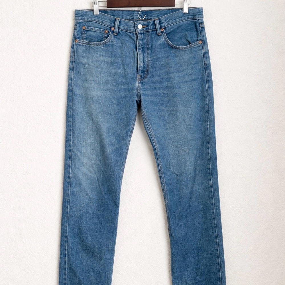 Levi’s 550 Relaxed Fit Jeans 33x34 Medium Wash Straight Leg Classic Denim